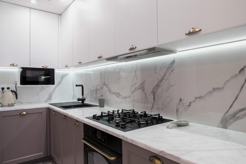 Revestimentos na cozinha: dicas para sua casa de campo